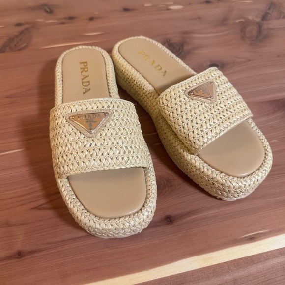 Prada raffia flatform sandal size 39 / 8.5 - Picture 1 of 4